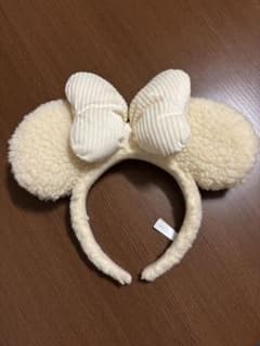 ディズニー カチューシャ ボア リボン付き クリーム色のサムネイル