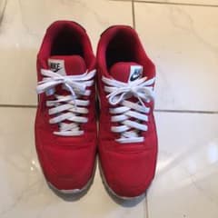 Nike AIR MAXのサムネイル
