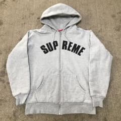 Supreme アーチロゴ　ジップアップパーカーのサムネイル