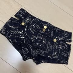 腰開き　ショートパンツのサムネイル