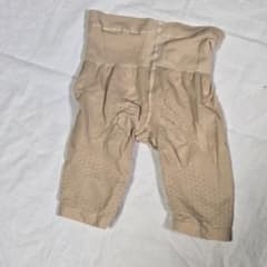 着圧レギンス ベージュ L~LLのサムネイル