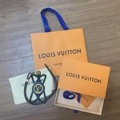 あゆみ様専用☆美品‼︎  Louis Vuitton フォンホルダー　ルイーズのサムネイル