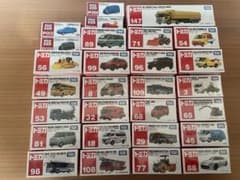 トミカ ミニカー 24個セット+ポケットトミカのサムネイル