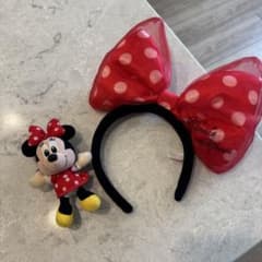 ディズニー カチューシャ ミニー ドットリボン ミニーぬいぐるみチャームのサムネイル