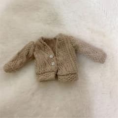 リカちゃん カーディガンのみ（グレージュ）のサムネイル