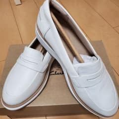 クラークス　Clarks　ローファーのサムネイル