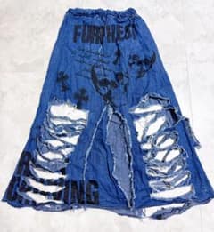 ロングスカート デニムスカート　ダメージデニム　ダメージスカート　スカルデザイン