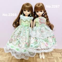 リカちゃんサイズハンドメイドワンピース&ピアスNo.2266・2267双子