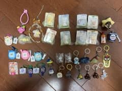 ガチャガチャ　めじるしアクセサリー　3個〜のサムネイル
