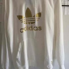 adidas白×金パーカーのサムネイル