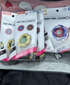 【新品未開封】ベイブレードX まとめ売りのサムネイル