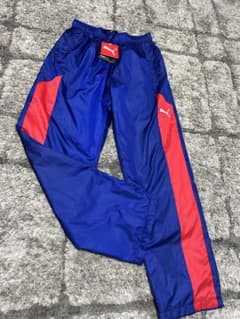 PUMA 長ズボン　150cm と130cmのサムネイル