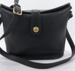 美品希少❗️coach 90年オールドアメリカ製ブラック黒USA ショルダーバッグのサムネイル