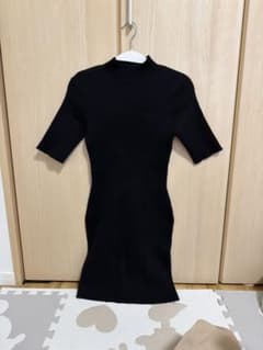 ZARA ハイネック ニットワンピース ブラックのサムネイル
