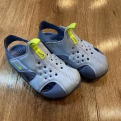 NIKE ナイキ サンダル　14センチのサムネイル