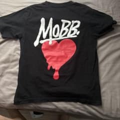 MOBB Tシャツ ブラック ハートのサムネイル