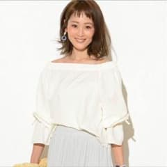 タグ付！natural coutureキャンディスリーブオフショル ブラウスのサムネイル