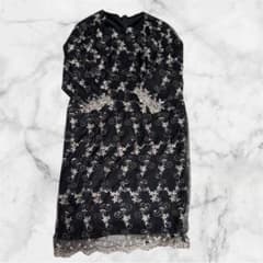 【値引き可能 即日発送】刺繍入り黒長袖ワンピースのサムネイル