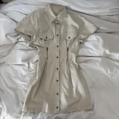 Moussy ベージュ 半袖シャツワンピース Sのサムネイル