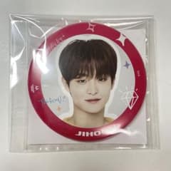 TREASURE ジフン 缶バッジ FCのサムネイル