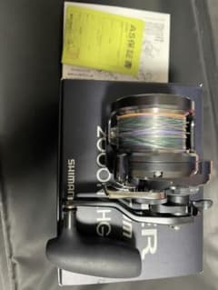 美品！ほぼ未使用！OCEA JIGGER 2000NRHGのサムネイル