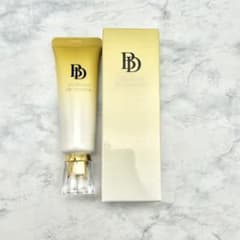 残多 BeDoor ビドアー レイディエッセンス ブラーファンデーション 26g
