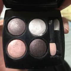 シャネル レキャトルオンブルのサムネイル