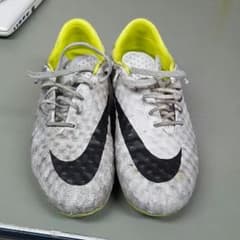 ナイキサッカースパイク ハイパーベノムのサムネイル