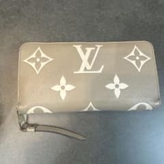 ルイヴィトン　長財布のサムネイル
