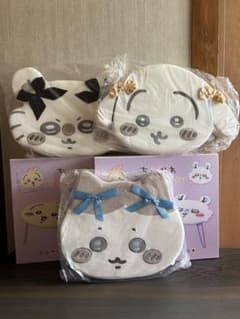 ちいかわ おかお折りたたみミニテーブル 低反発クッション