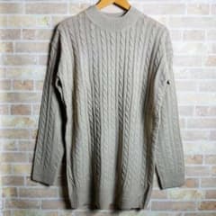 暖かハイネックニット　ケーブル編み チュニック丈  レディース　ベージュのサムネイル