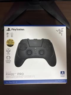 Razer Raiju V3 Pro ゲーミングコントローラー PS5/PC対応