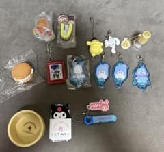 サンリオ　ミニチュア　ガチャガチャまとめ売りのサムネイル