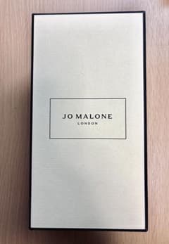 JO MALONE 香水 箱のみ　クリーム色のサムネイル