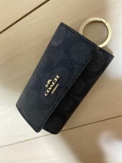 COACH キーケースのサムネイル