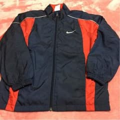 ナイキ ウインドブレーカー上下のサムネイル
