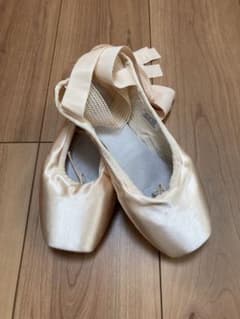 ⭐︎トウシューズ⭐︎BLOCH⭐︎バランスヨーロピアン　6.5 XXのサムネイル