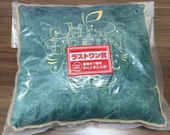 ミセス　クッションのサムネイル