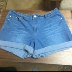 コーデュロイ ショートパンツのサムネイル