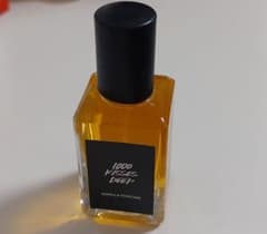 LUSH　香水　1000 KISSES DEEPのサムネイル