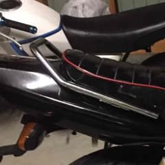 XJR400 タンデムバー 純正？のサムネイル