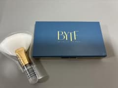 BYTF シャイン&コントロール パウダーのサムネイル