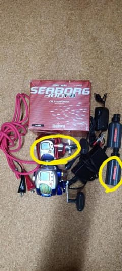 ダイワ　電動リール　パワーホルダー　バッテリーセット　ジャンク品有りのサムネイル