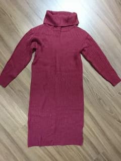 ニットタートルネックワンピースのサムネイル