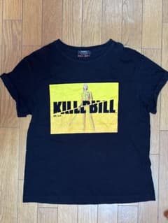 Bershka KILL BILL 半袖Tシャツ Sサイズのサムネイル