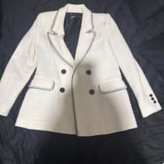 ZARA ジャケット ホワイト　ブラックステッチのサムネイル