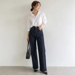 【極美品】ヤヌーク Lea 57111230 ボーイズストレートデニム 25 極美品】ヤヌーク Lea 57111230 ボーイズストレートデニム 25 - メルカリ