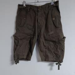 DIESELディーゼル ハーフパンツ カーキ カーゴパンツ ボタンフラ