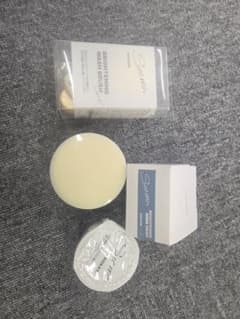 シカリ　SHIKARI BRIGHTENING WASH BRUSHのサムネイル
