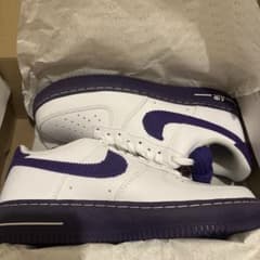 NIKE AIR FORCE 1 '07 LV8 EMBのサムネイル
